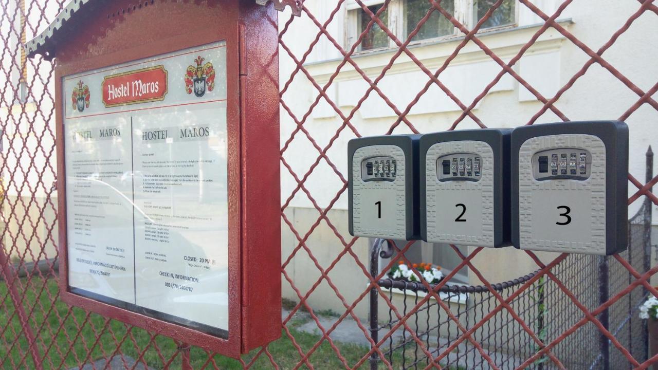 Hostel Maros Győr Exterior foto